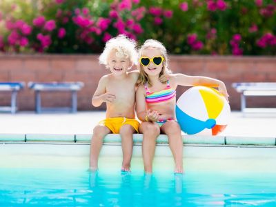 Πώς να επιλέξετε ασφαλή σημεία για παιχνίδι στο νερό