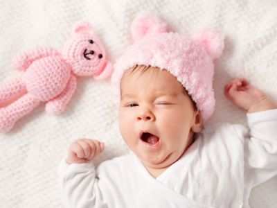 Υποτονικό μωρό: Πότε η υπνηλία κρύβει κάτι σοβαρότερο και γιατί δεν πρέπει να το αγνοήσεις;