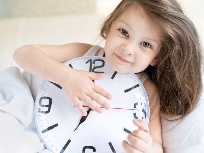 Ρουτίνα ύπνου πριν τον βρεφονηπιακό: Πώς να κάνετε τη μετάβαση πιο ομαλή