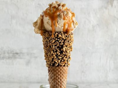 Φτιάξε το παγωτό toffee του Άκη Πετρετζίκη