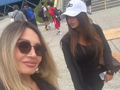 Περήφανη μαμά η Ελένη Πετρουλάκη - Δύο κόρες της σπουδάζουν στο εξωτερικό με υποτροφία