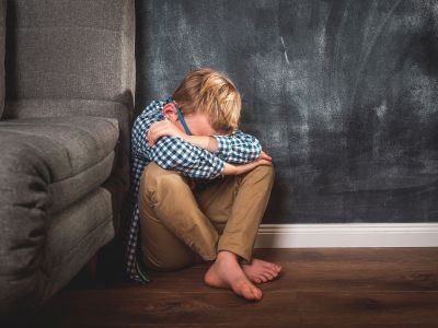 Η λεκτική κακοποίηση αφήνει πληγές τόσο βαθιές όσο η σωματική, σύμφωνα με νέα μελέτη