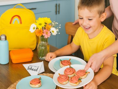 Back to School πρωινό: Cinnamon Rolls μήλα για τα παιδιά