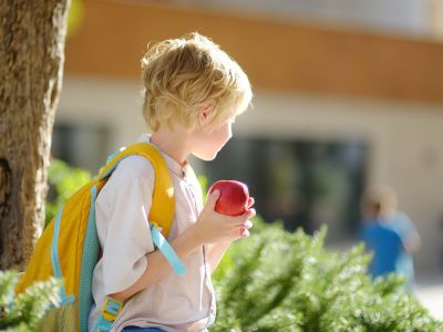 Όταν το παιδί σου είναι «το καινούργιο παιδί» στο σχολείο