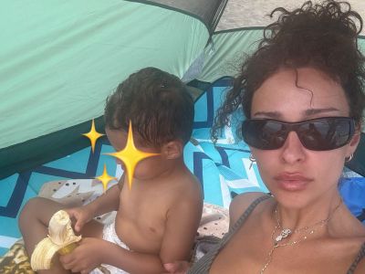 Η Ελένη Φουρέιρα αποχαιρέτησε τον Αύγουστο με 7 φώτο του γιου της, Ερμή