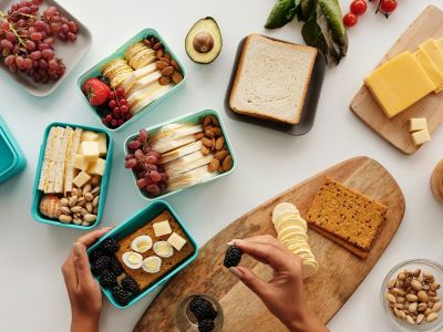 Δεν έγινε και τίποτα αν φέτος δεν (θες να) φτιάξεις αψεγάδιαστα ταπεράκια για το παιδί σου