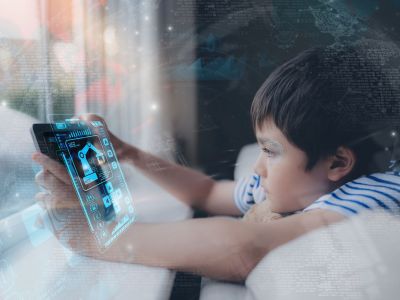 Τα βίντεο για παιδιά από AI κατακλύζουν το YouTube - Τι πρέπει να γνωρίζουν οι γονείς