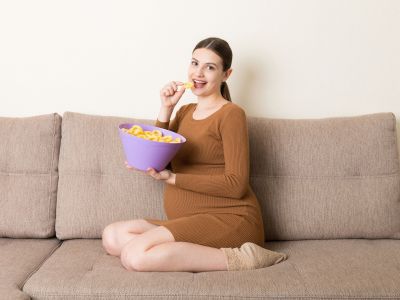 Γιατί δεν είναι πάντα εύκολο να τρώτε υγιεινά στην εγκυμοσύνη; Νέα μελέτη εξηγεί