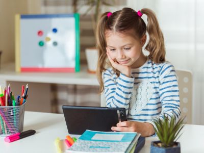 Το 74% των παιδιών στην Ευρώπη χρησιμοποιούν το Youtube για εκπαιδευτικούς λόγους - Τι λέει η έρευνα