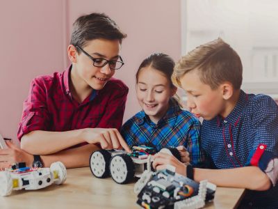 STEM για παιδιά: 7 λόγοι να ξεκινήσει το παιδί σας από μικρή ηλικία