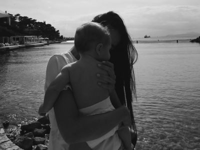 Αλεξάνδρα Νίκα: Ο γιος της, Βασίλης, έγινε 10 μηνών - Η ανάρτηση μαζί του