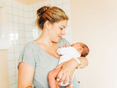9 συμβουλές για να αντιμετωπίσετε τις σωματικές αλλαγές μετά τον τοκετό