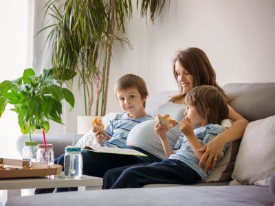 28η Οκτωβρίου: Τι φαγητά μπορείς να καταναλώσεις στο οικογενειακό τραπέζι, αν είσαι έγκυος;