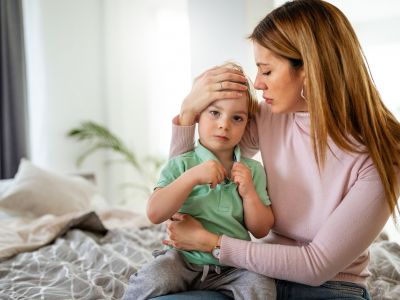 Γιατί τα παιδιά είναι πιο ευάλωτα στη μηνιγγίτιδα από τους ενήλικες;