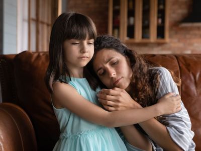 Ακόμη κι όταν νιώθω να καταρρέω, συνεχίζω για τα παιδιά μου