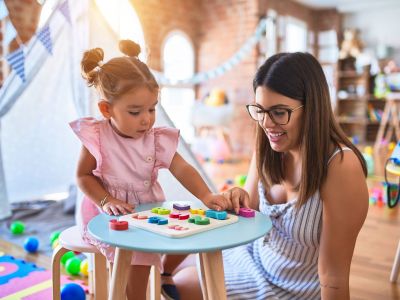 Απλοί και διασκεδαστικοί τρόποι για να μάθετε στο νήπιο τους αριθμούς