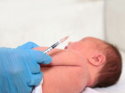 Πρέπει να εμβολιάζονται τα πρόωρα μωρά;