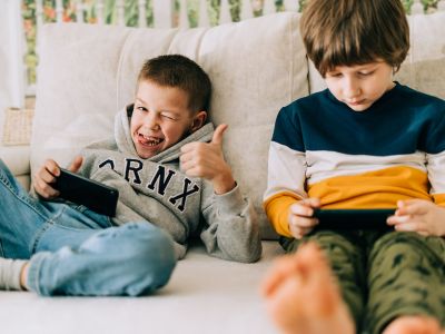 Instagram: Νέοι κανόνες για τους λογαριασμούς 13χρονων — Τι πρέπει να γνωρίζουν οι γονείς