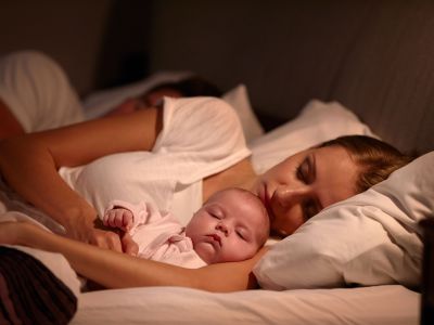 Οι 9 πιο συνηθισμένοι λόγοι που τα μωρά δυσκολεύονται να κοιμηθούν