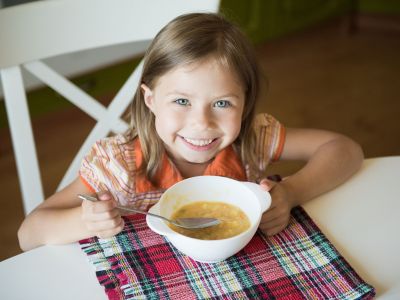 7 τρόφιμα που κρατούν τα παιδιά σας υγιή και δυνατά όλο τον χρόνο