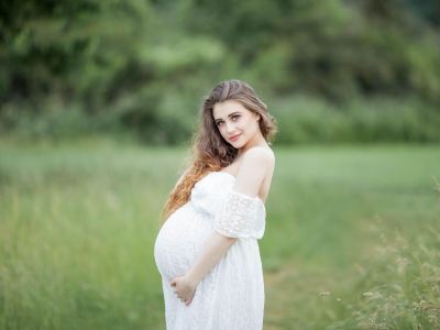 Πώς να νιώσεις περισσότερη αυτοπεποίθηση κατά τη διάρκεια της εγκυμοσύνης σου