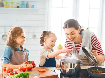 Γιατί η ισορροπημένη διατροφή παίζει τόσο σημαντικό ρόλο στην οικογένεια;