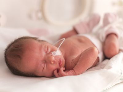 Η φωνή της μητέρας ενισχύει την γλωσσική ανάπτυξη στα πρόωρα μωρά, δείχνει νέα μελέτη