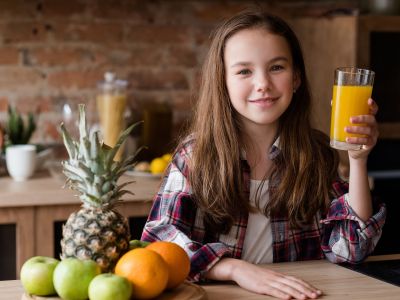 Φρούτα ή χυμός φρούτων; Τι είναι πραγματικά καλύτερο για σένα και τα παιδιά σου