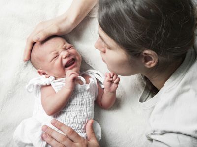 Όταν η «πίεση» σε ρίχνει -Τι λέει η ψυχίατρος για το άγχος στις νέες μαμάδες