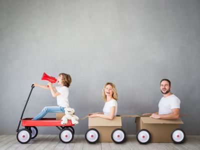 Πώς να μεγαλώσετε ένα ευτυχισμένο παιδί όταν δεν είχατε καλό πρότυπο