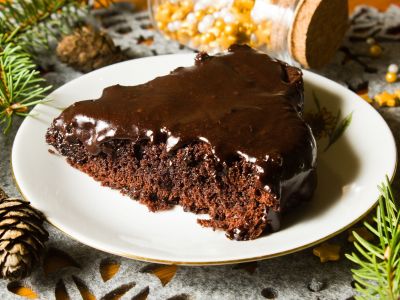 Υγιεινή σοκολατόπιτα χωρίς αλεύρι, ζάχαρη ή λάδι