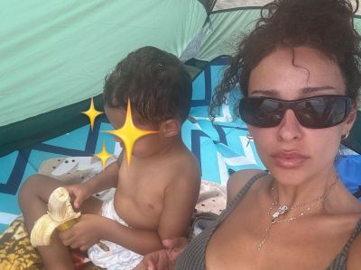 Η Ελένη Φουρέιρα ως super-mom: Η viral στιγμή με τον μικρό Ερμή