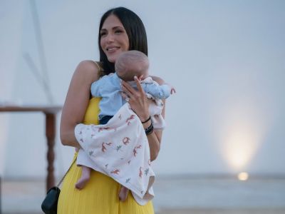 «Στα χνάρια του μπαμπά»: Το χιουμοριστικό σχόλιο της Ανθής Βούλγαρη για τα μαθήματα μουσικοκινητικής