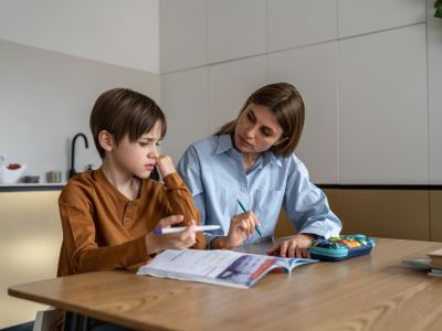 Ο γονιός δεν είναι δάσκαλος