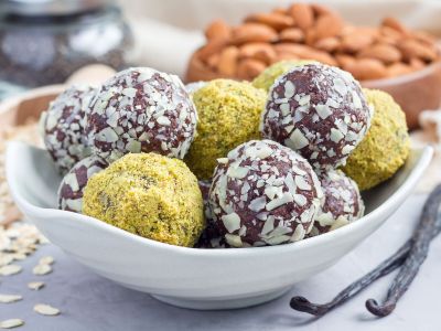 Σοκολατένια ενεργειακά τρουφάκια πορτοκαλιού