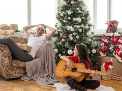 Από κλασικά μέχρι παιδικά: 6 spotify playlists με χριστουγεννιάτικα τραγούδια για όλη την οικογένεια