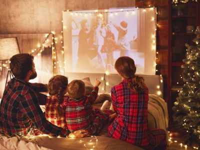 Οι καλύτερες γιορτινές ταινίες για να δείτε με την οικογένειά σας τις μέρες της Πρωτοχρονιάς