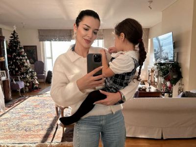 Η Νικολέττα Ράλλη στόλισε με την κόρη της και μάς έβαλε κατευθείαν στο απόλυτο Christmas mood