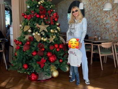 Gingerbread sensory play: Τα παιχνίδια που λάτρεψαν οι γιοι της Κωνσταντίνας Σπυροπούλου