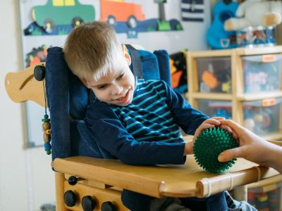 Παιδιά με ειδικές ανάγκες: Δικαιώματα και στήριξη στην καθημερινότητα