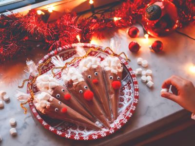 DIY ταρανδάκια - χωνάκια ζεστής σοκολάτας: Πώς θα τα φτιάξετε