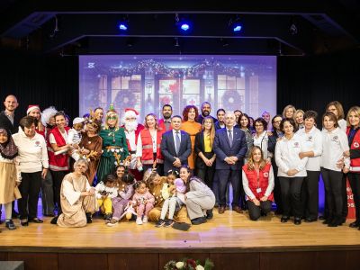 P&G και Ελληνικός Ερυθρός Σταυρός:Μια χριστουγεννιάτικη «αγκαλιά» για τα παιδιά ευάλωτων οικογενειών