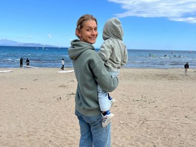 Η Γιούλικα Σκαφιδά αναρωτιέται: «Την ενοχή της μαμάς ... μαθαίνεις να τη διαχειρίζεσαι;»