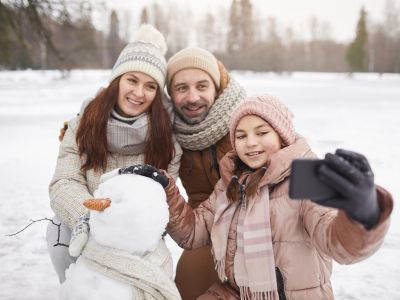 Το 41% των κοριτσιών θα προτιμούσε να ακυρώσει τις διακοπές από το να χάσει το WiFi
