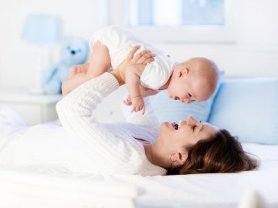 Δεν κακομαθαίνετε το μωρό σας όταν το αγκαλιάζετε - Το λέει και η επιστήμη