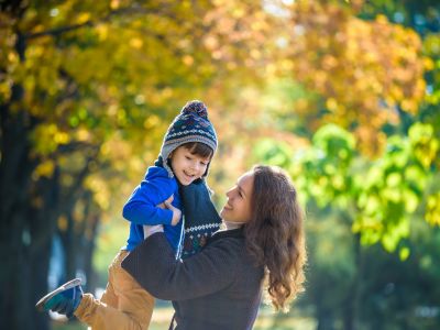 Ποια είναι η αόρατη πίεση που νιώθουν τα παιδιά μας καθημερινά;