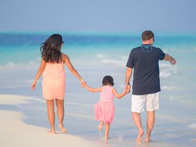 5 ιδανικοί προορισμοί για οικογενειακές διακοπές στην Ελλάδα και στο εξωτερικό