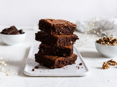 Πεντανόστιμο brownie κέικ με leftovers βασιλόπιτας