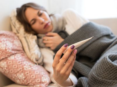 Οι μαμάδες δεν παίρνουν… άδειες ασθενείας ακόμα και όταν είναι εκείνες που έχουν γρίπη