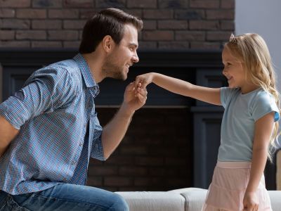 Διδάσκοντας στα παιδιά τη διαφορά ανάμεσα στην ευγένεια και την ευγνωμοσύνη